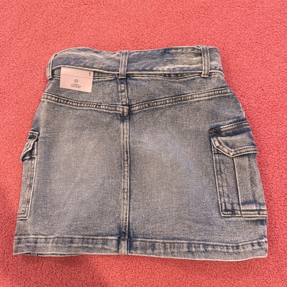 Jean Skirt - Picture 2 of 2